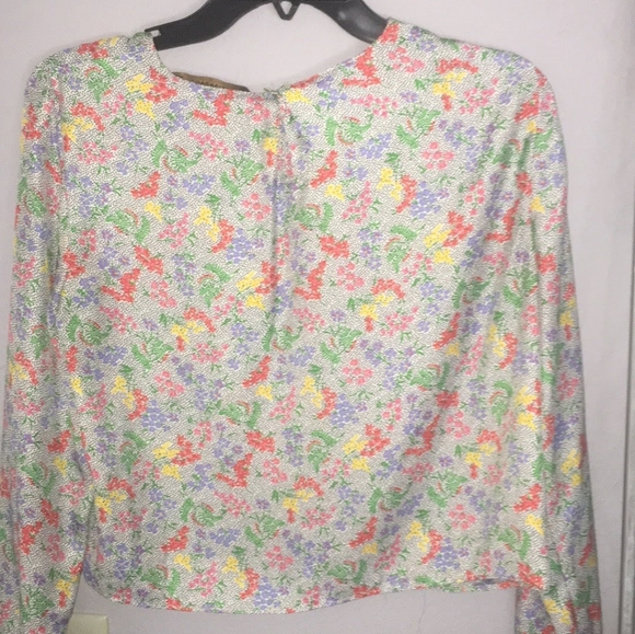 *Zara Top* - Picture 2 of 6